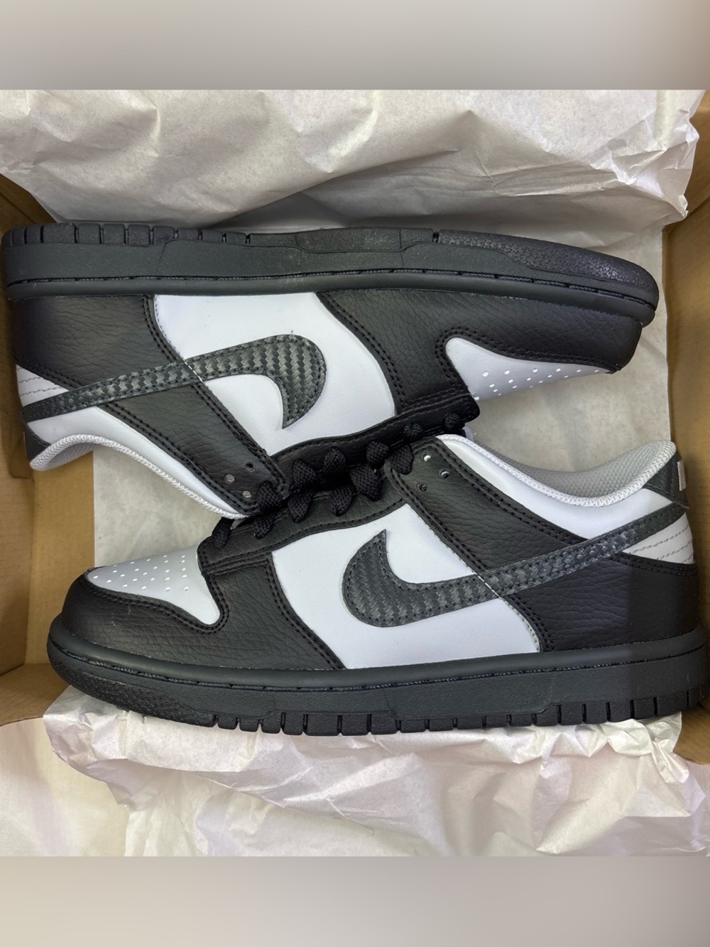Nike Dunks Anthracite Black and Grey Panda Low-Top Sneakers